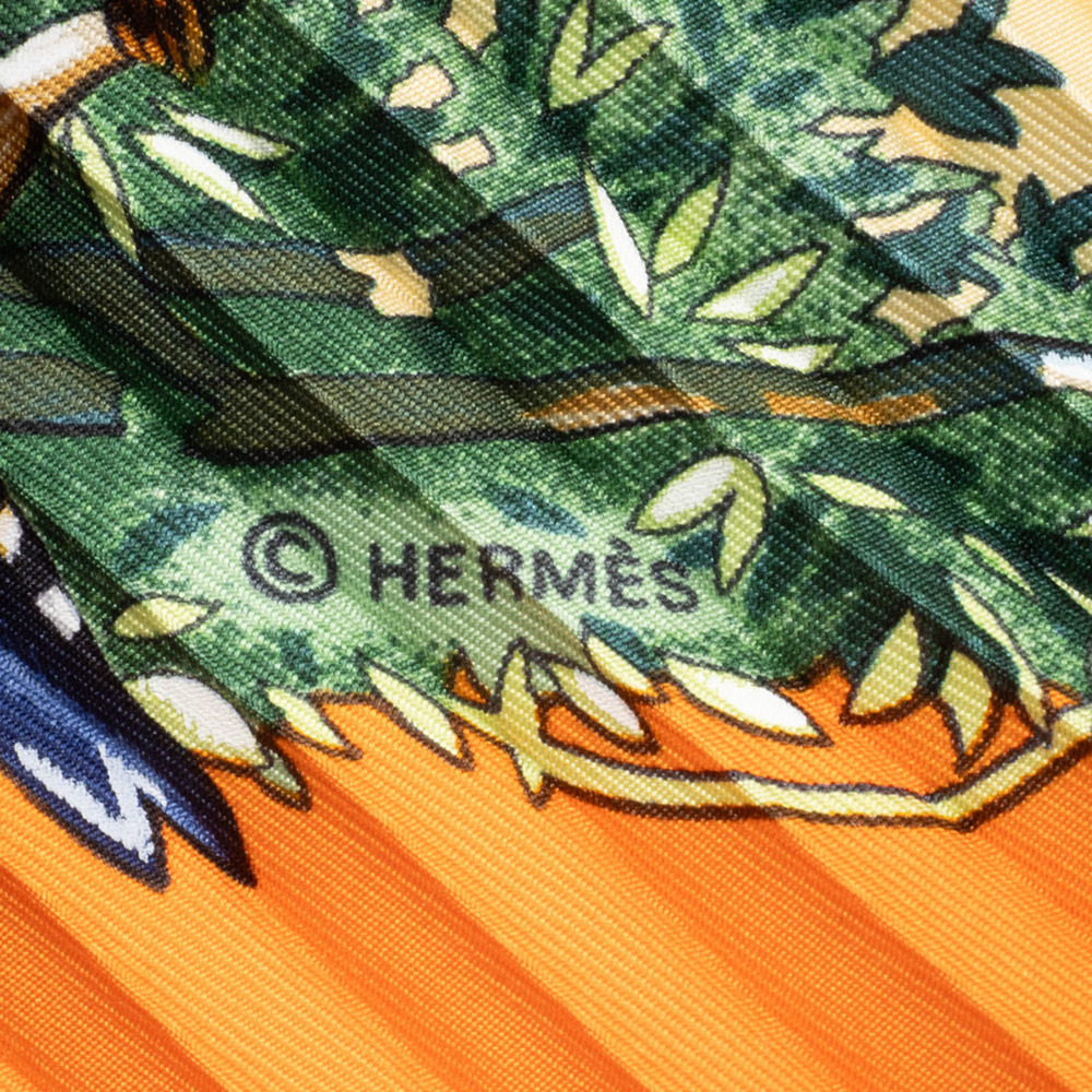 HERMES Authentic Black Silk Scarf - Picture 6 of 16